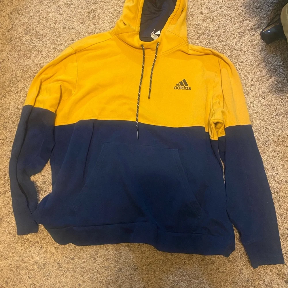 Adidas Men's Two-Tone Yellow and Navy Hoodie